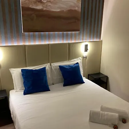 בית הארחה Brignole Diamond 3*